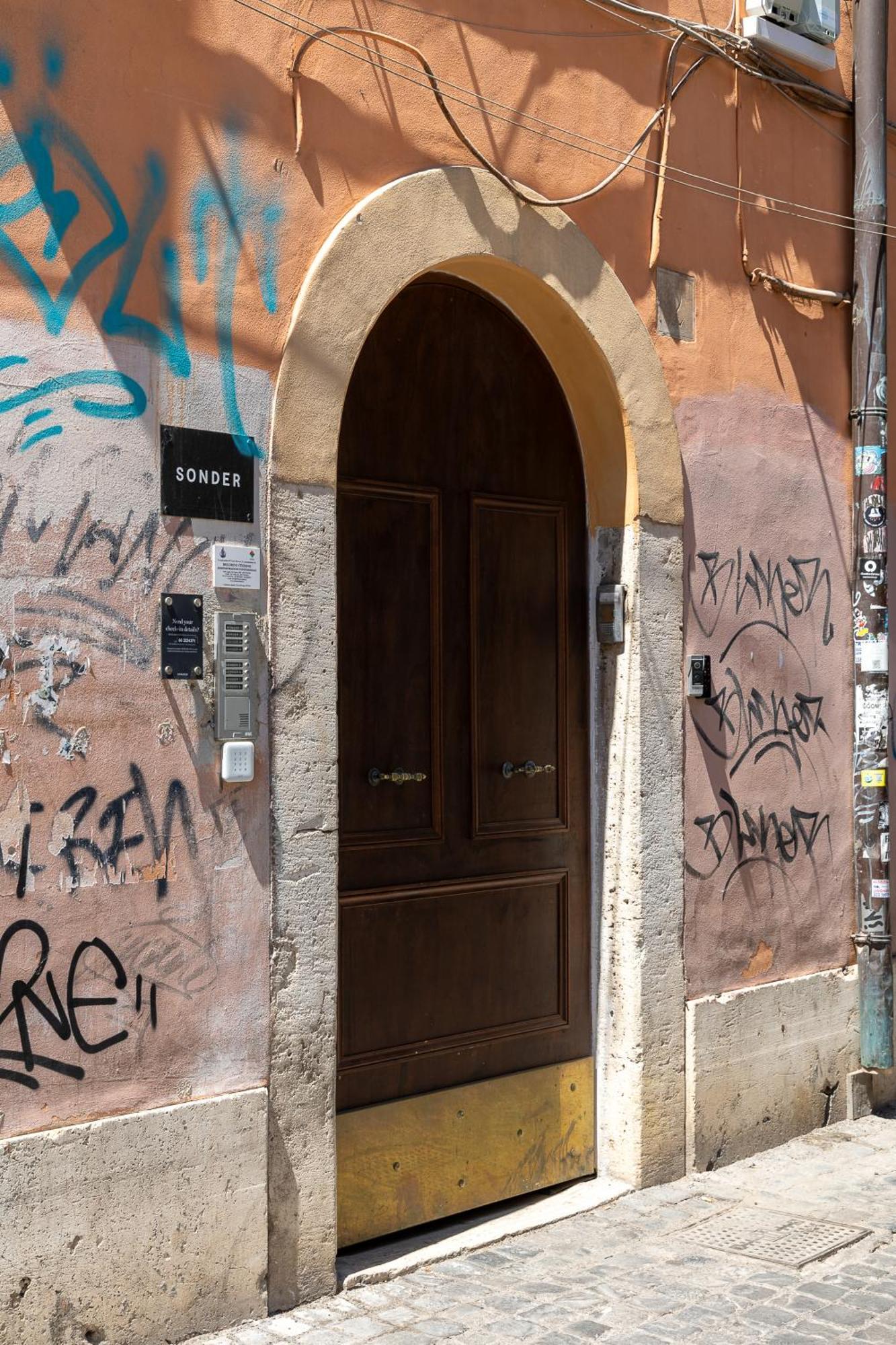 Hotel Dimora Cardinal Moroni Rzym Zewnętrze zdjęcie