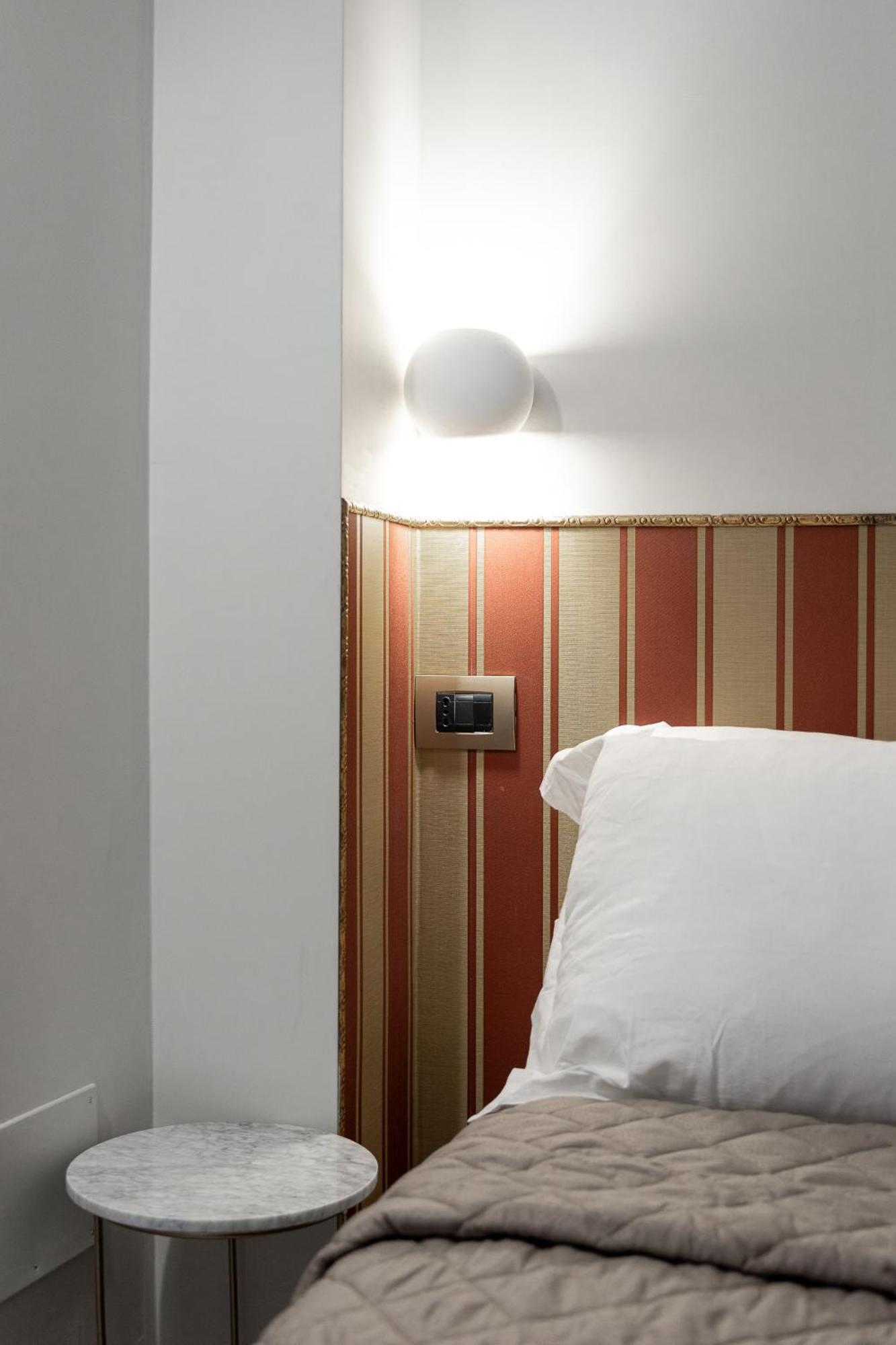 Hotel Dimora Cardinal Moroni Rzym Zewnętrze zdjęcie